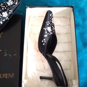 Yves Saint Laurent , Satin slingback,size 9 m. Never worn.